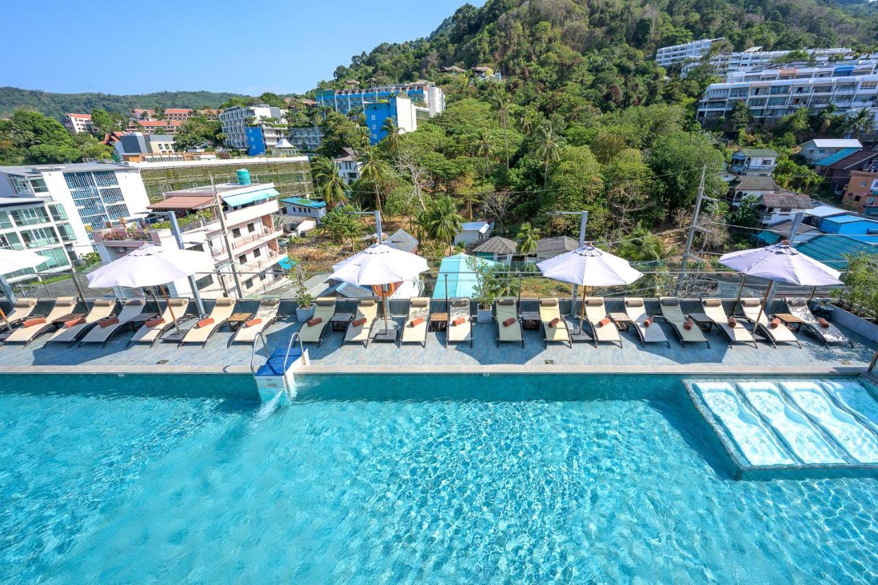 泽希纳水疗度假村【SHA Extra Plus】 Patong 外观 照片 The swimming pool at the hotel