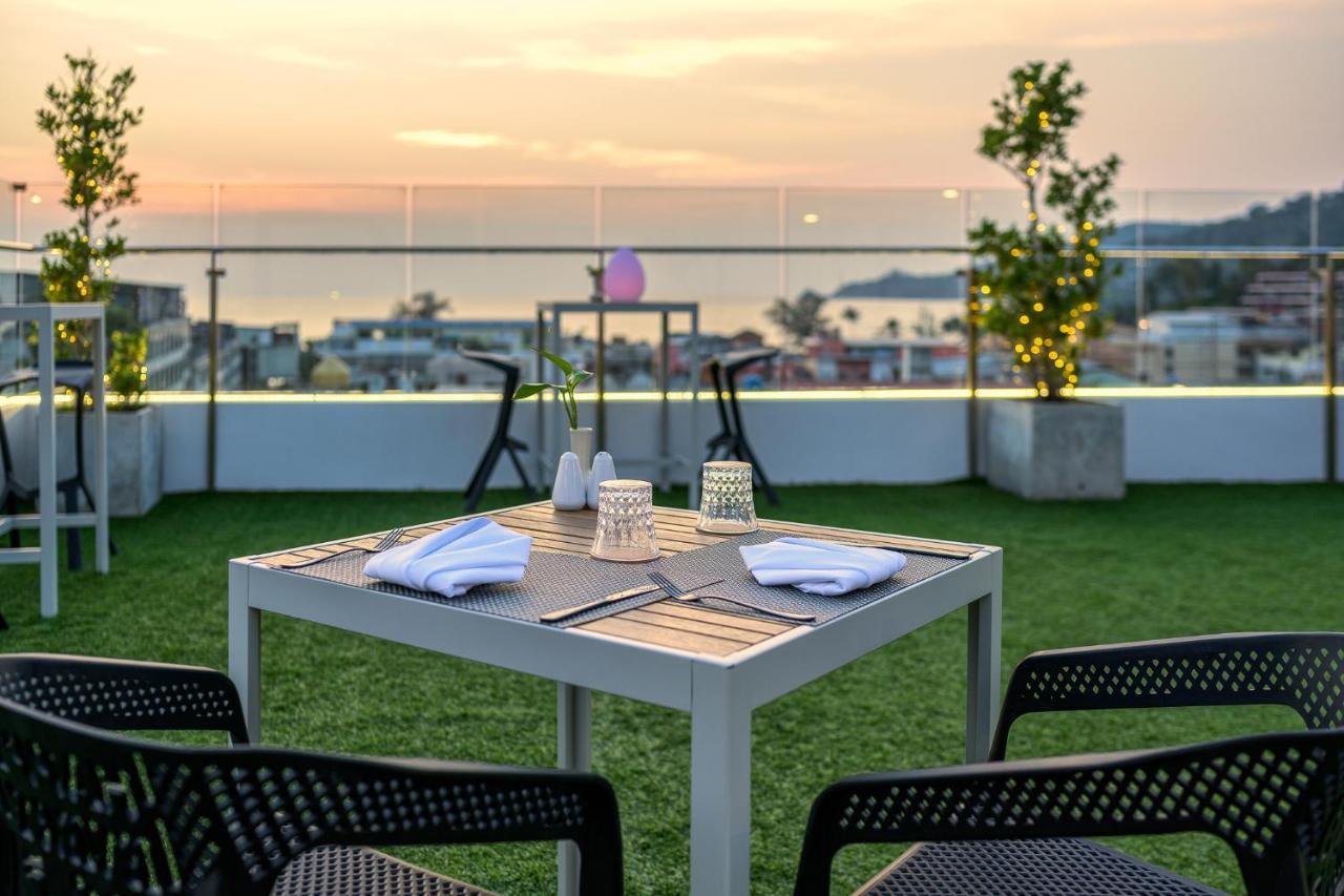 泽希纳水疗度假村【SHA Extra Plus】 Patong 外观 照片 Rooftop Bar
