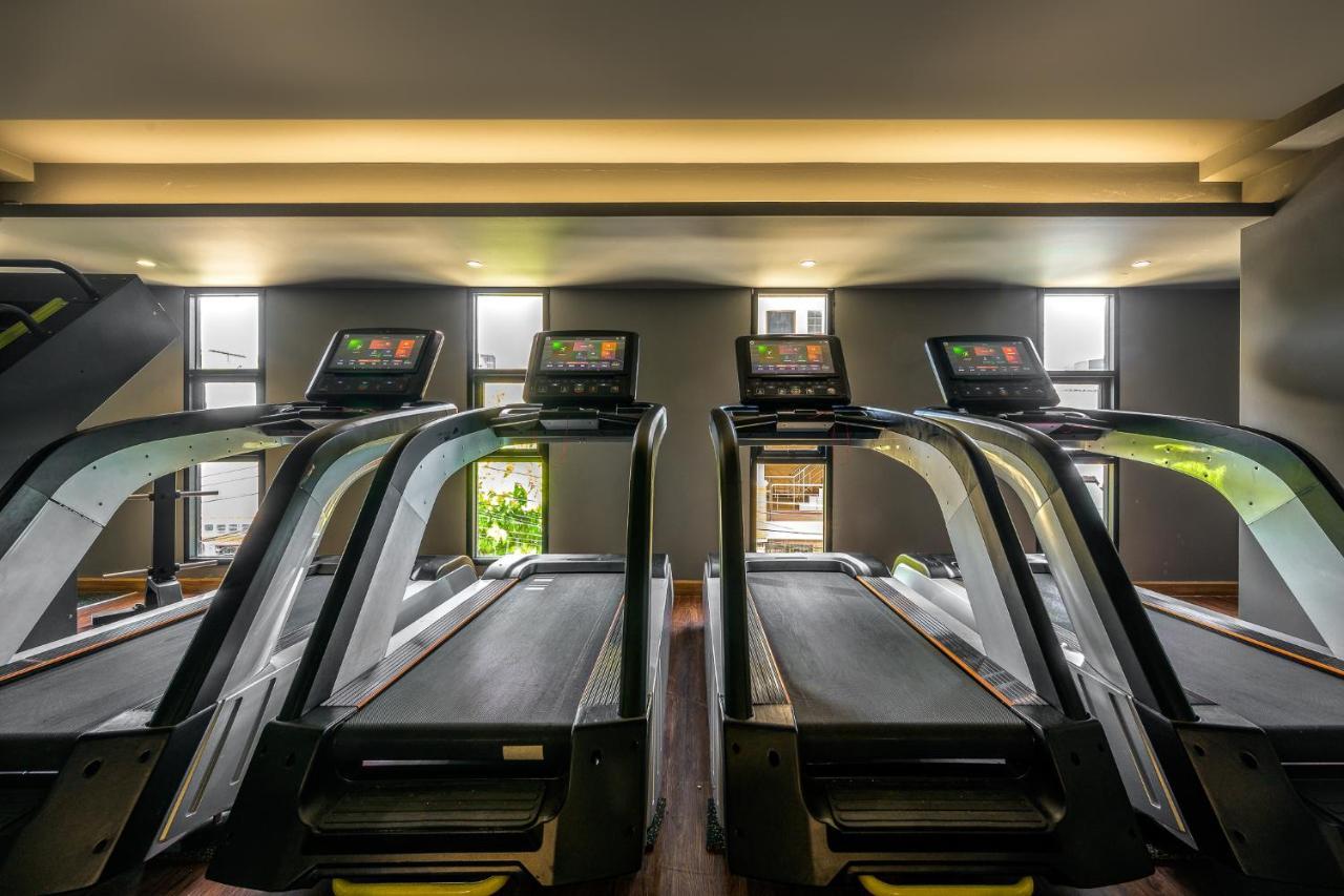 泽希纳水疗度假村【SHA Extra Plus】 Patong 外观 照片 The gym at The Ivy Collection