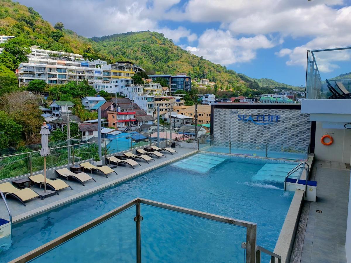 泽希纳水疗度假村【SHA Extra Plus】 Patong 外观 照片 View of the pool at the hotel
